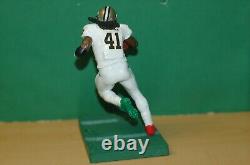 Mcfarlane NFL Alvin Kamara New Orleans Saints custom football figure statue