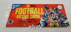 Topps 1982 Football Grocery Rack Pack Walter Payton Showing SEALED PACK