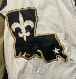 Vintage 90's New Orleans Saints Pro Player Daniel Young Team NFL Puffer Jacket L